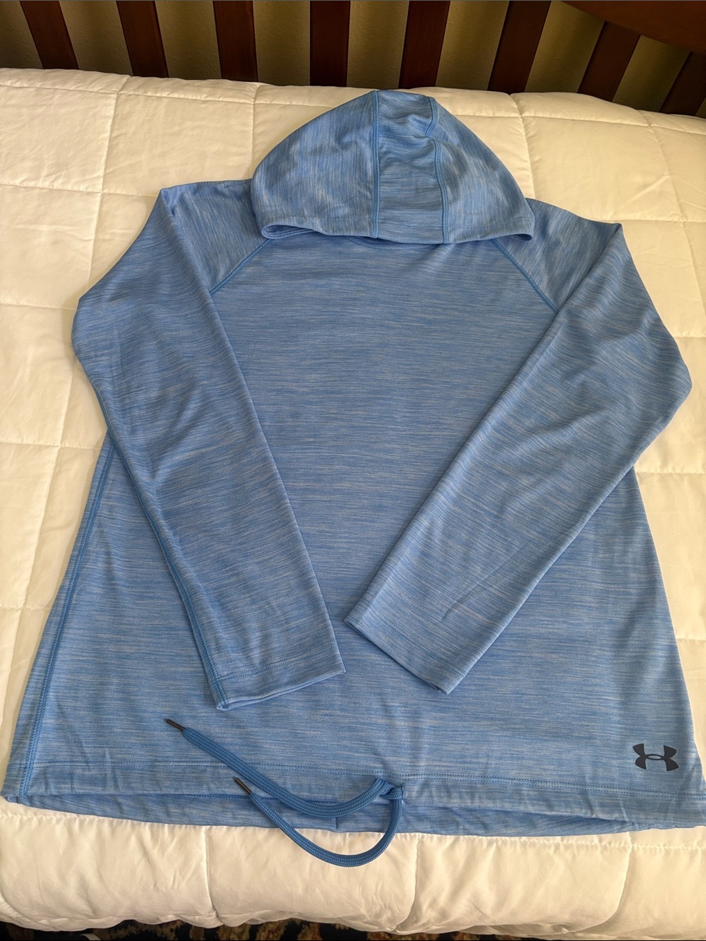 Under Armour Sky Blue Hooded Performance Top M